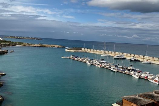 Girne’de Deniz manzaralı 2+1 Daire Kiralık