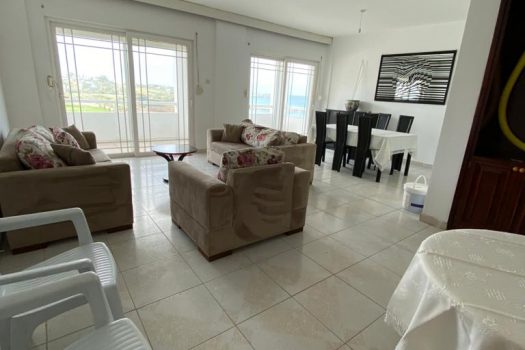 Girne’de Deniz manzaralı 2+1 Daire Kiralık