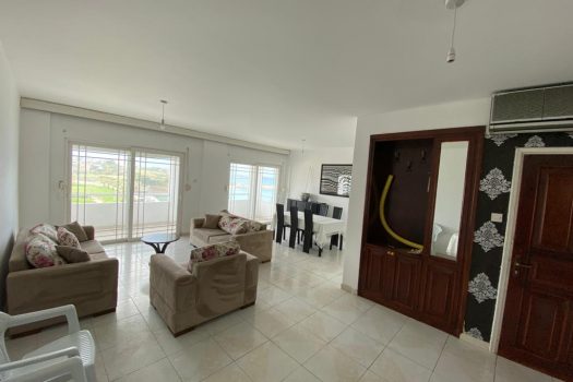 Girne’de Deniz manzaralı 2+1 Daire Kiralık